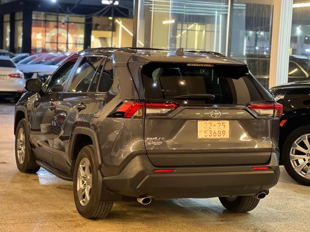 تويوتا راف 4